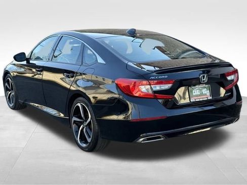 Used 2019 Honda Accord Sport image 9
