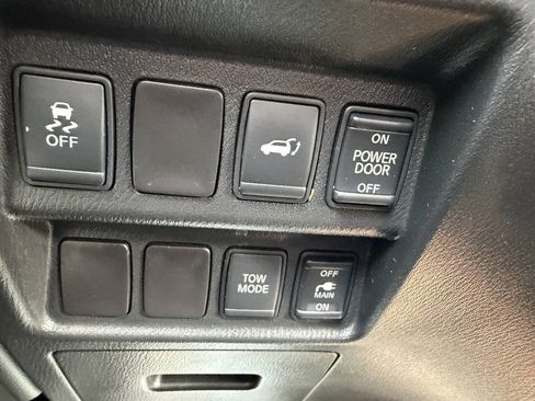 Used 2014 Nissan Pathfinder SL w/ SL Premium Package AWD/4WD image 35