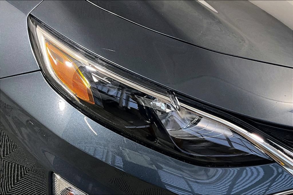 Used 2021 Chevrolet Malibu LT FWD image 26