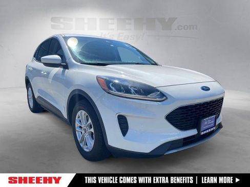 Certified 2020 Ford Escape SE FWD image 1
