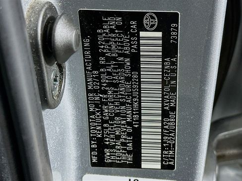 Used 2018 Toyota Camry LE image 12