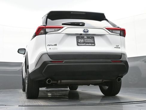 Used 2024 Toyota RAV4 LE image 43