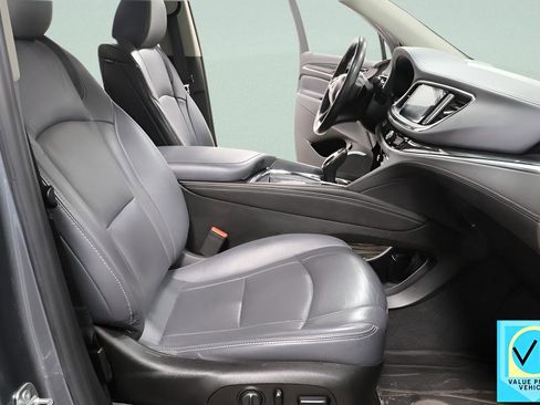 Used 2018 Buick Enclave Premium w/ Experience Buick Package image 33