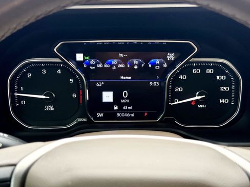 Used 2021 GMC Yukon Denali w/ LPO, Illumination Package AWD/4WD image 27