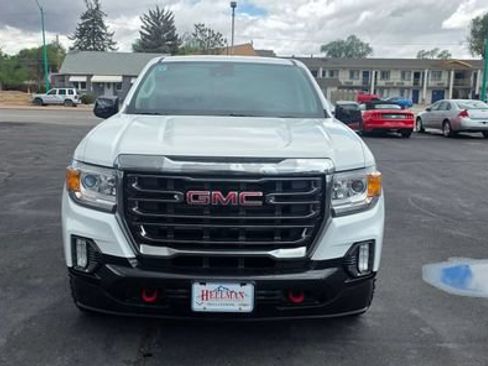 Used 2021 GMC Canyon AT4 w/ Driver Alert Package AWD/4WD image 4