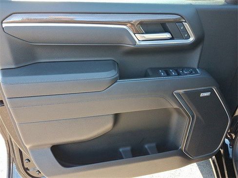 Certified 2025 Chevrolet Silverado 1500 RST w/ Convenience Package II image 9