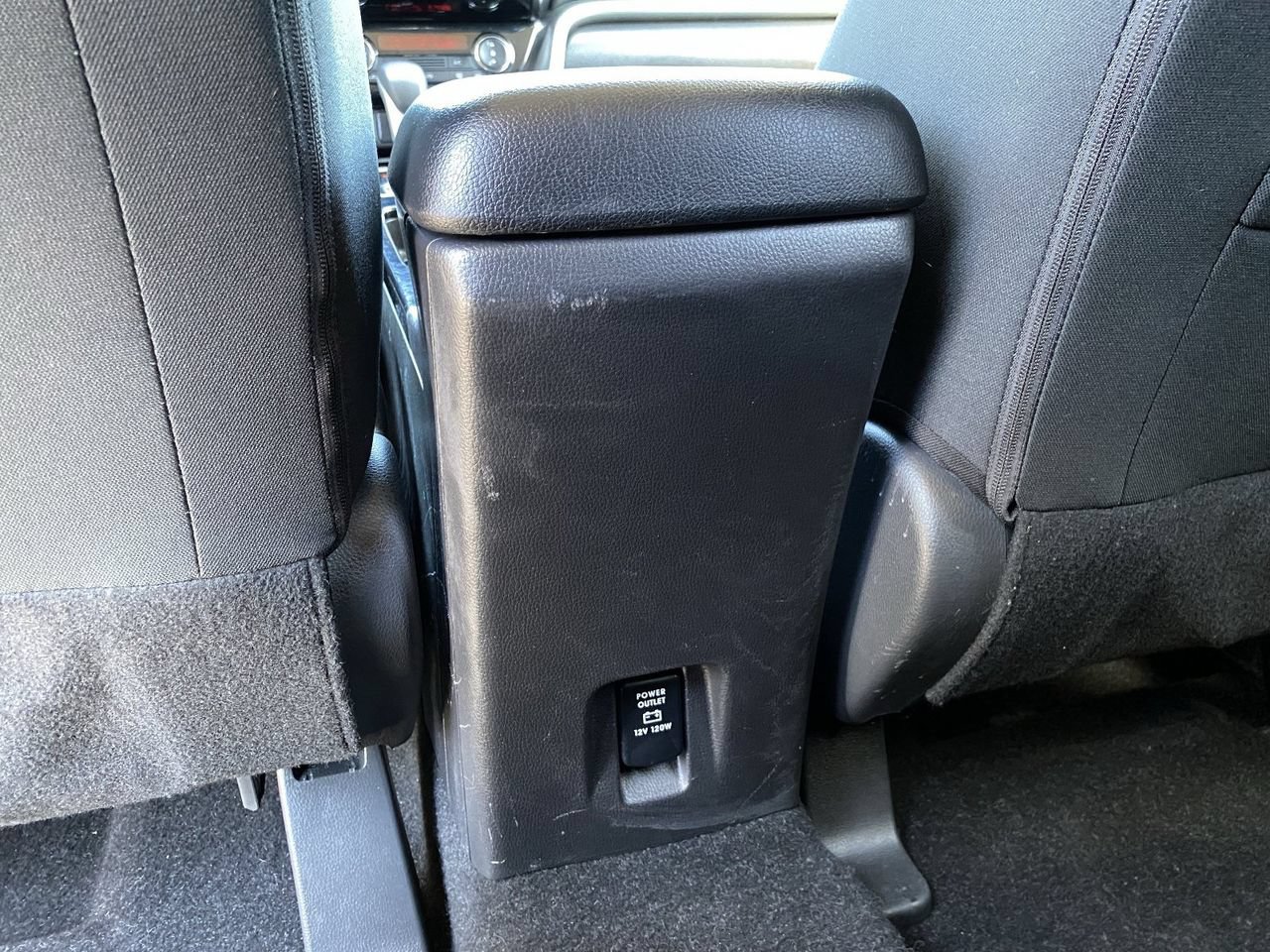 Used 2024 Mitsubishi Eclipse Cross AWD image 15