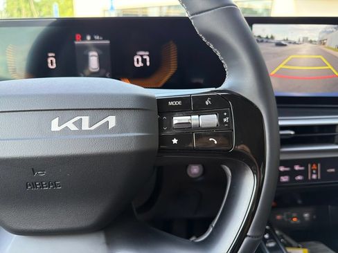 New 2026 Kia Sorento S AWD/4WD image 33