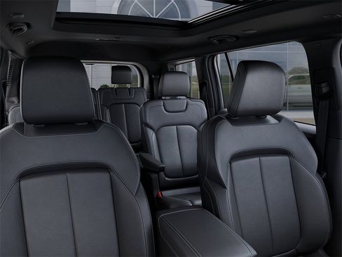 New 2025 Jeep Grand Cherokee L Limited image 26