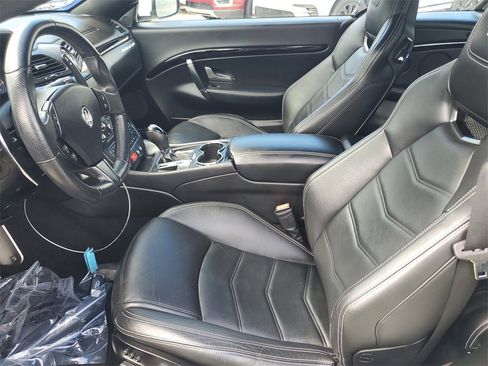 Used 2016 Maserati GranTurismo Sport image 18