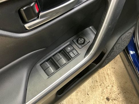 Certified 2025 Toyota RAV4 XLE AWD/4WD image 15