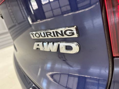 Used 2017 Honda Pilot Touring image 42