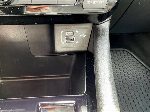 Used 2025 Jeep Compass Trailhawk AWD/4WD image 19