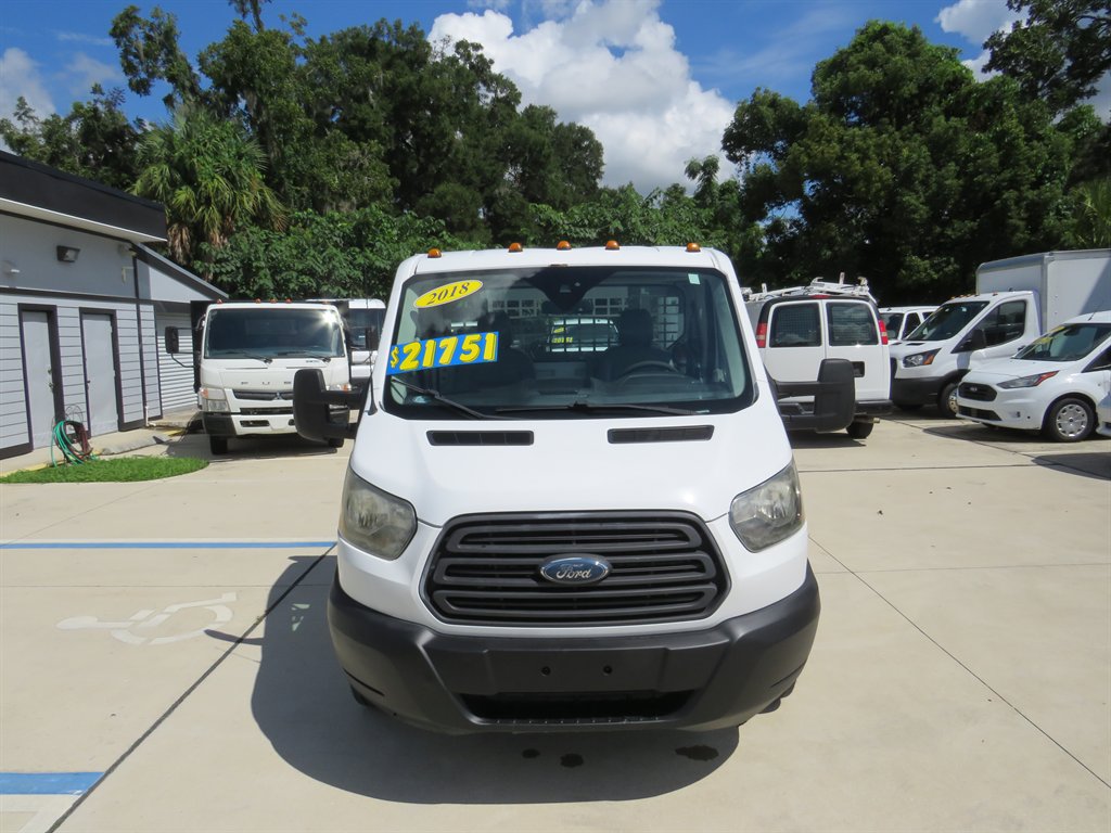 Used 2018 Ford Transit 250 138 RWD image 2