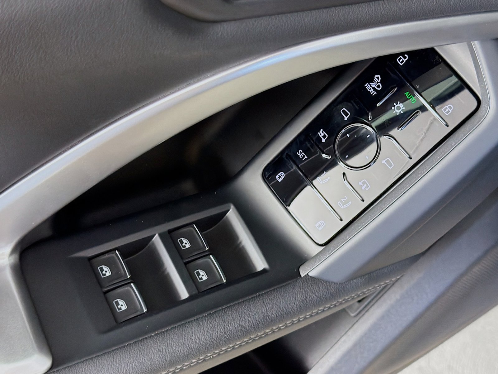 New 2026 Audi Q5 Premium Plus AWD/4WD image 17