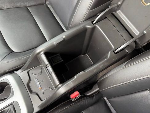 Used 2019 Chevrolet Colorado ZR2 AWD/4WD image 20