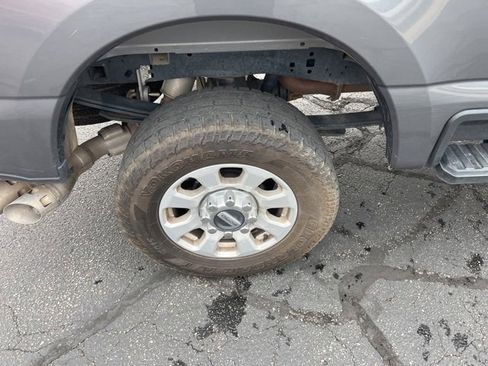 Used 2024 Ford F250 XLT image 38
