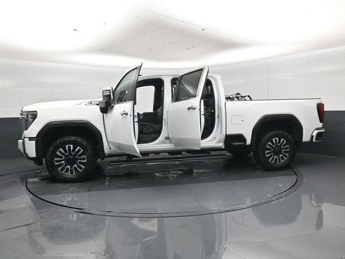 Used 2024 GMC Sierra 2500 Denali w/ Denali Reserve Package AWD/4WD image 61