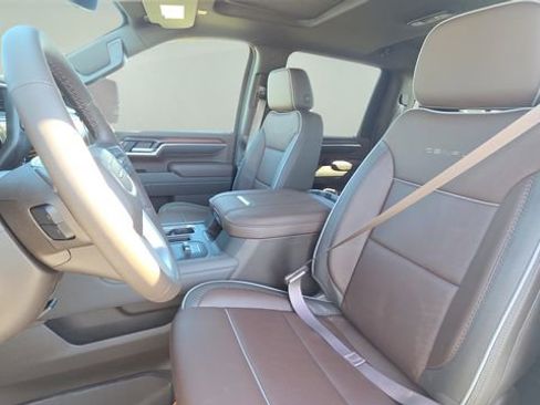 New 2026 GMC Sierra 3500 Denali w/ Denali Reserve Package image 28