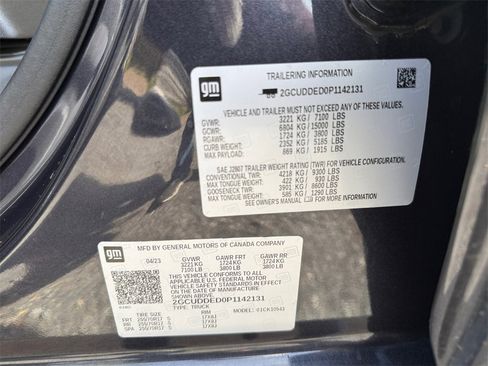 Used 2023 Chevrolet Silverado 1500 LT w/ Protection Package image 31