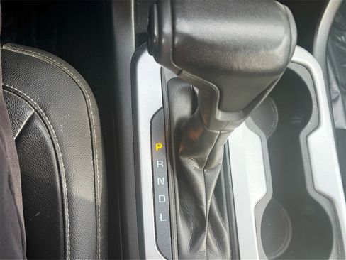 Used 2021 Chevrolet Colorado ZR2 image 17