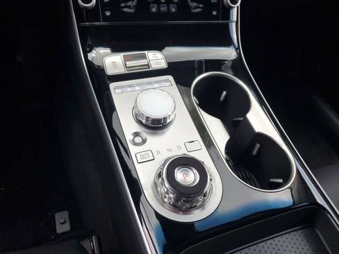 New 2026 Genesis GV70 2.5T image 12