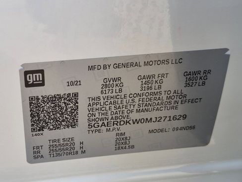 Used 2021 Buick Enclave Avenir w/ LPO, Cargo Package FWD image 25