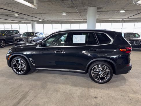 Used 2026 BMW X5 xDrive50e w/ Executive Package AWD/4WD image 6
