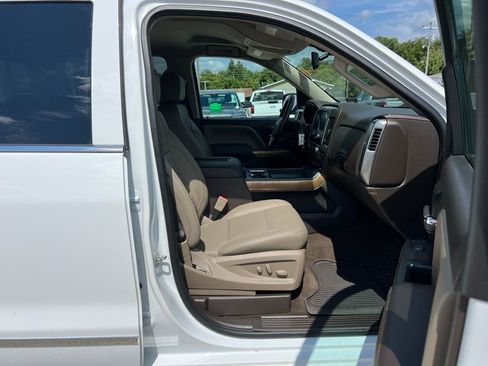 Used 2018 Chevrolet Silverado 1500 LTZ w/ Sport Package image 22