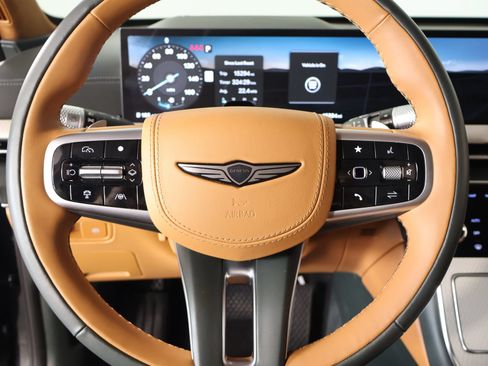 Used 2025 Genesis GV80 3.5T Prestige AWD/4WD image 3