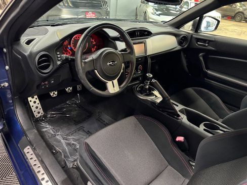 Used 2013 Subaru BRZ Premium w/ Popular Pkg 2C image 34