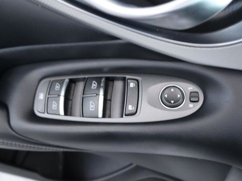 Used 2020 INFINITI Q50 Luxe image 27