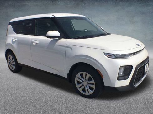 Used 2020 Kia Soul LX image 40