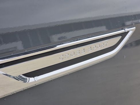 New 2026 Volkswagen Atlas Cross Sport SE FWD image 8