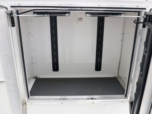 Used 2023 Ford E-450 and Econoline 450 Super Duty w/ Power Windows & Locks Group RWD image 17