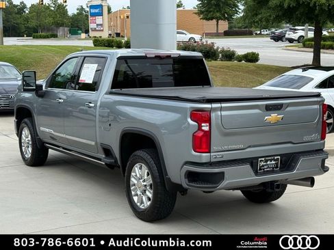 Used 2024 Chevrolet Silverado 3500 High Country w/ High Country Premium Package AWD/4WD image 12