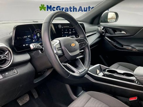 Certified 2025 Chevrolet Equinox LT image 19