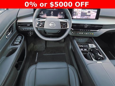 New 2025 Nissan Murano SL image 11