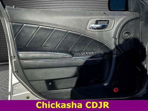 Used 2014 Dodge Charger R/T w/ Blacktop Package image 16