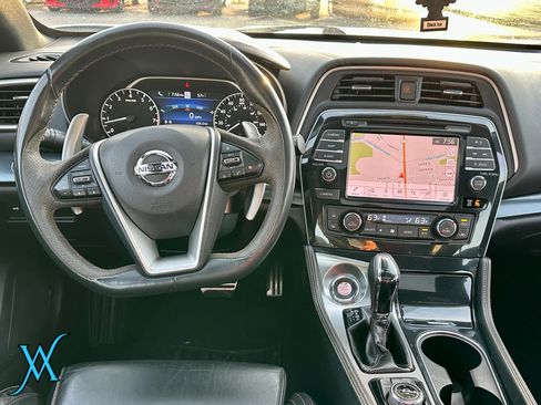 Used 2021 Nissan Maxima SR w/ Sport Mat Group FWD image 32