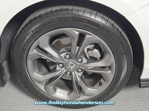 Certified 2023 Honda Accord EX image 12