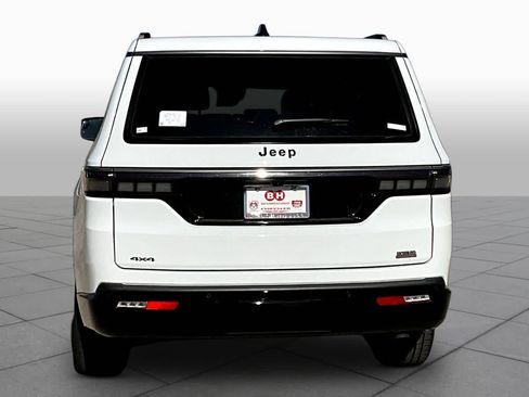 New 2026 Jeep Grand Wagoneer Limited AWD/4WD image 5