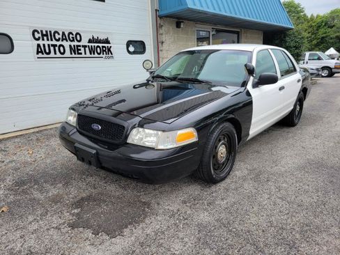 Used 2008 Ford Crown Victoria Police Interceptor RWD image 2