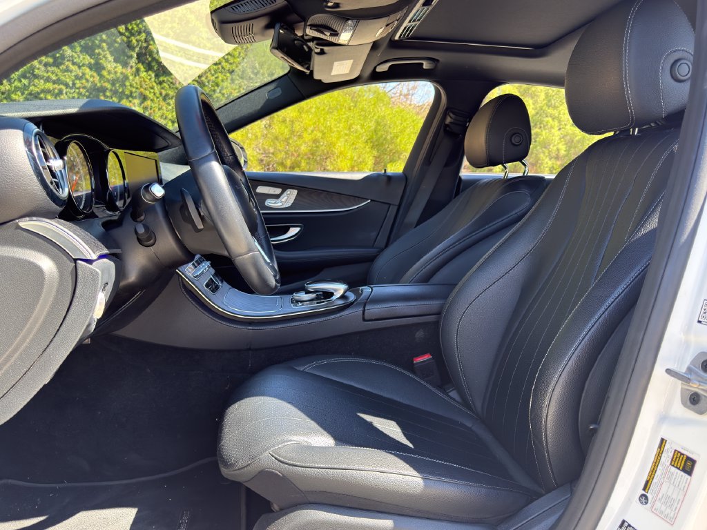 Used 2019 Mercedes-Benz E 300 image 11