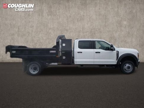New 2026 Ford F550 4x4 Crew Cab image 9