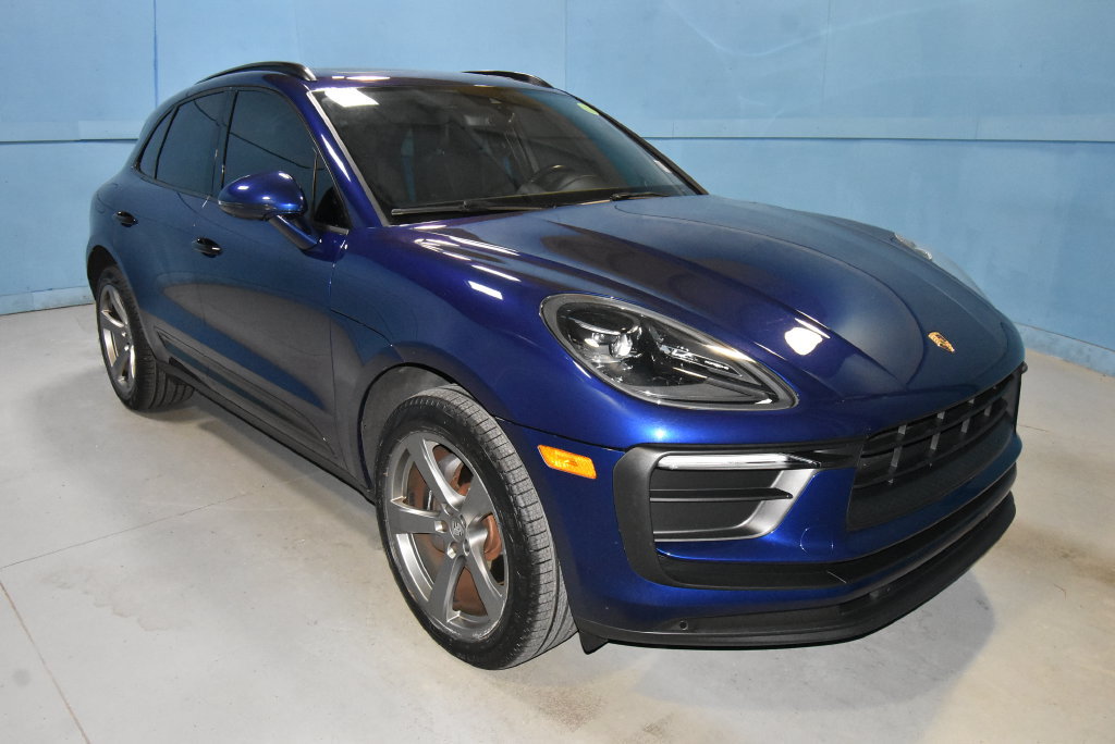 Used 2022 Porsche Macan AWD/4WD image 24