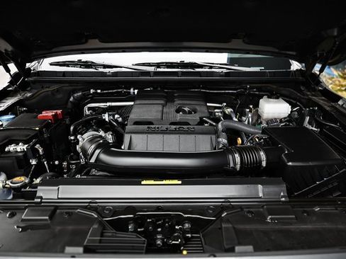 Used 2025 Nissan Frontier SV w/ SV Convenience Package image 29