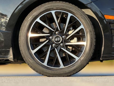 Used 2020 Hyundai Sonata SEL Plus w/ Tech Package FWD image 21