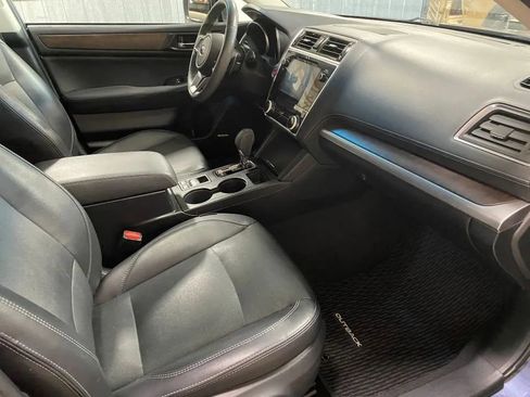 Used 2018 Subaru Outback 2.5i Limited w/ Popular Package #2 image 37