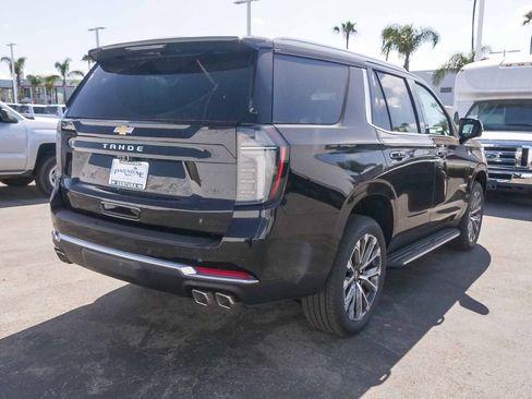New 2026 Chevrolet Tahoe High Country w/ Sun And Tow Package AWD/4WD image 9